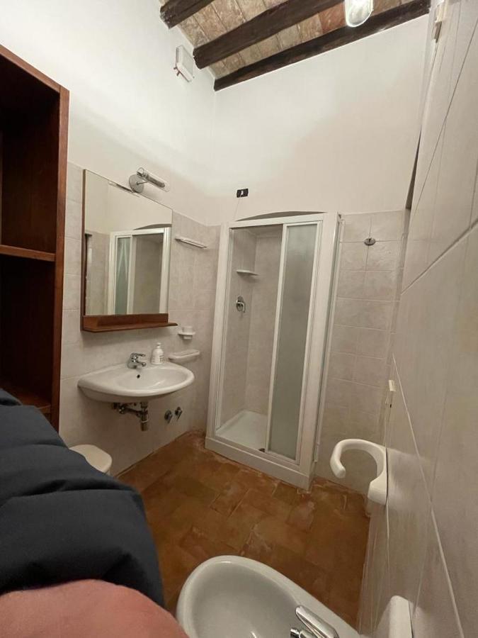 フォリーニョCasa Dei Lecciアパートメント エクステリア 写真