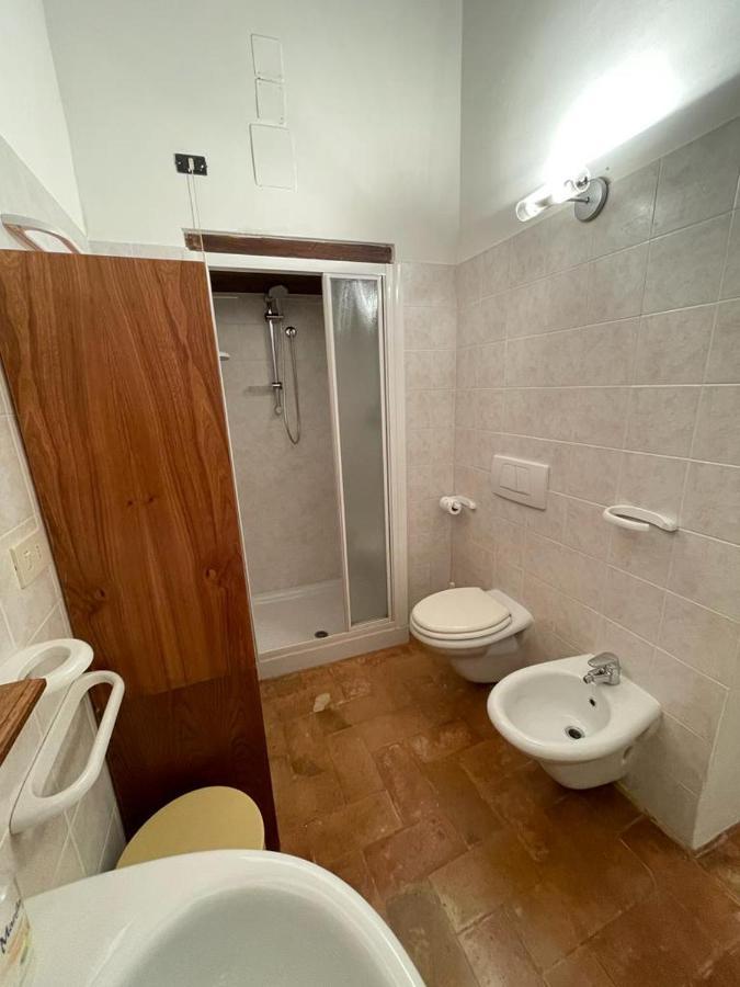 フォリーニョCasa Dei Lecciアパートメント エクステリア 写真