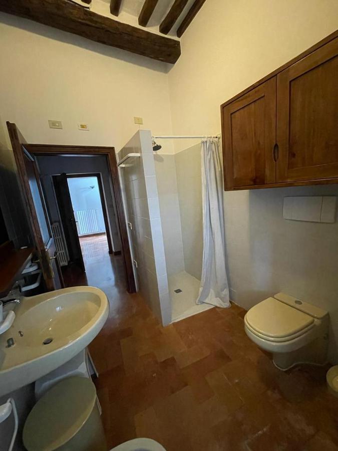 フォリーニョCasa Dei Lecciアパートメント エクステリア 写真